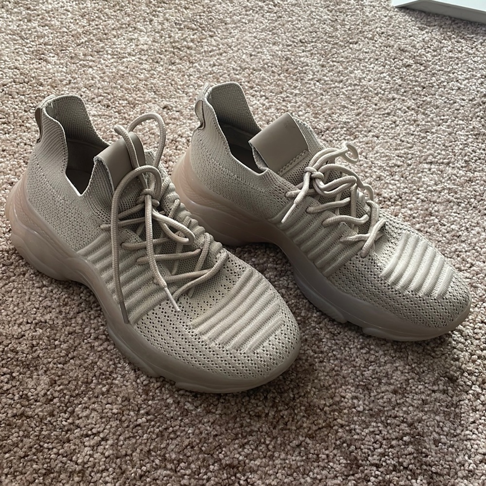 Cushionaire Women's Gym Shoes